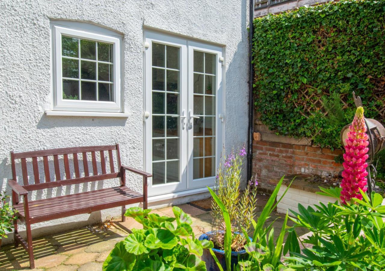 Vila Stones Throw Cromer Exteriér fotografie